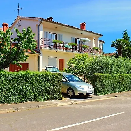 Appartamento In Porec/istrien 10210 *